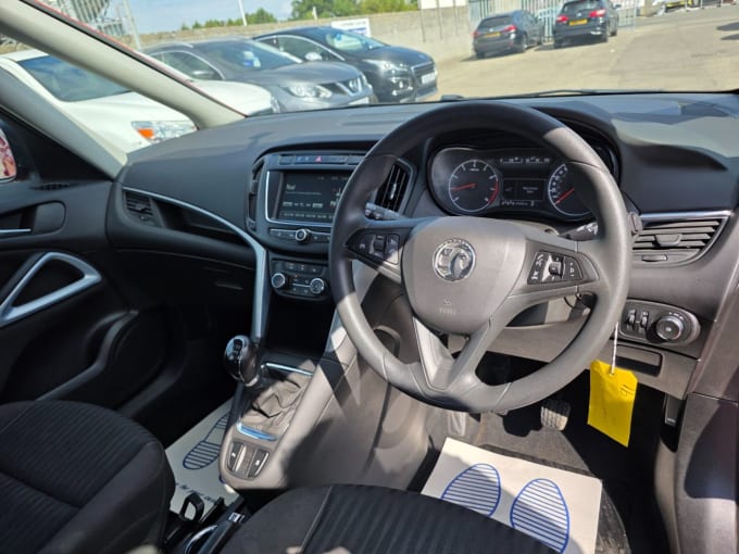 2025 Vauxhall Zafira Tourer
