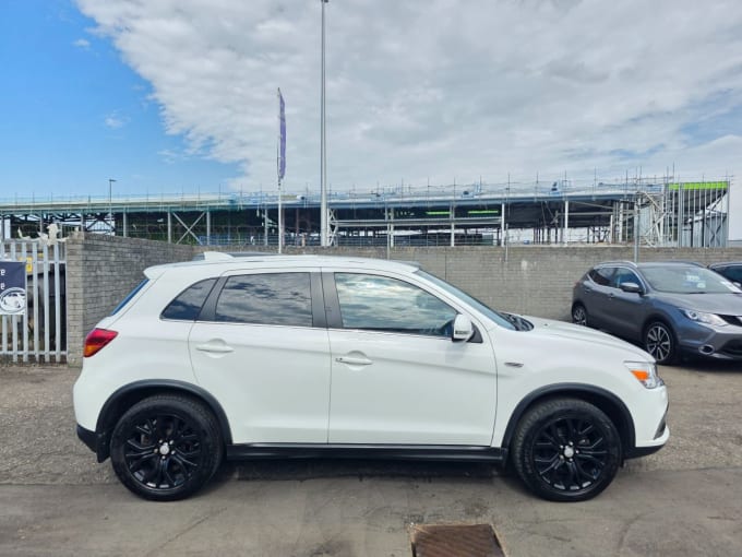 2025 Mitsubishi Asx