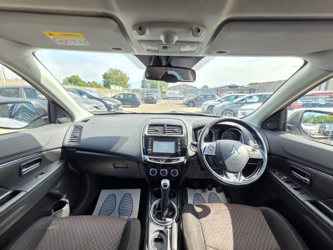 2025 Mitsubishi Asx