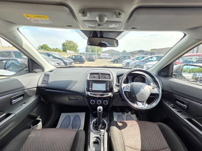 2025 Mitsubishi Asx