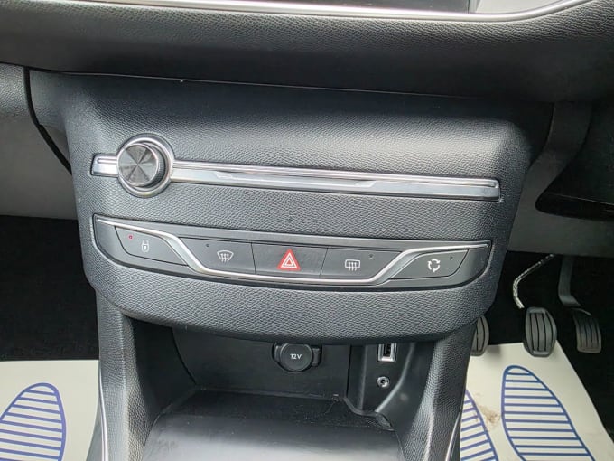 2025 Peugeot 308