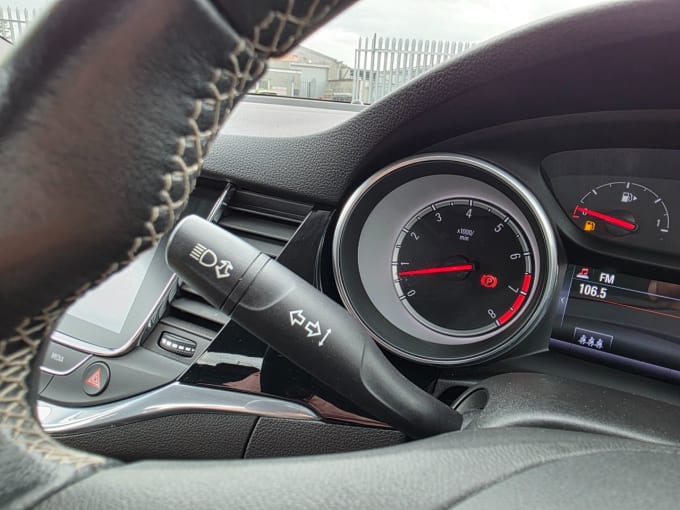 2025 Vauxhall Astra