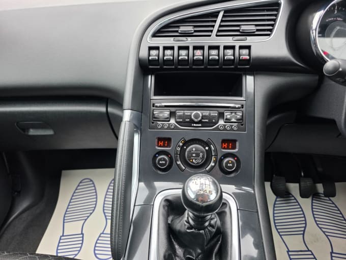 2025 Peugeot 3008