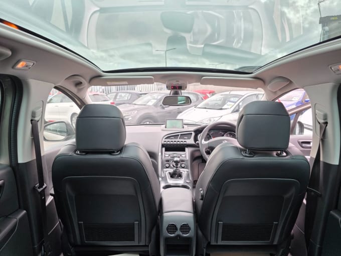 2025 Peugeot 3008