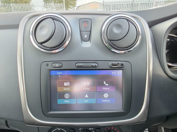 2015 Dacia Sandero