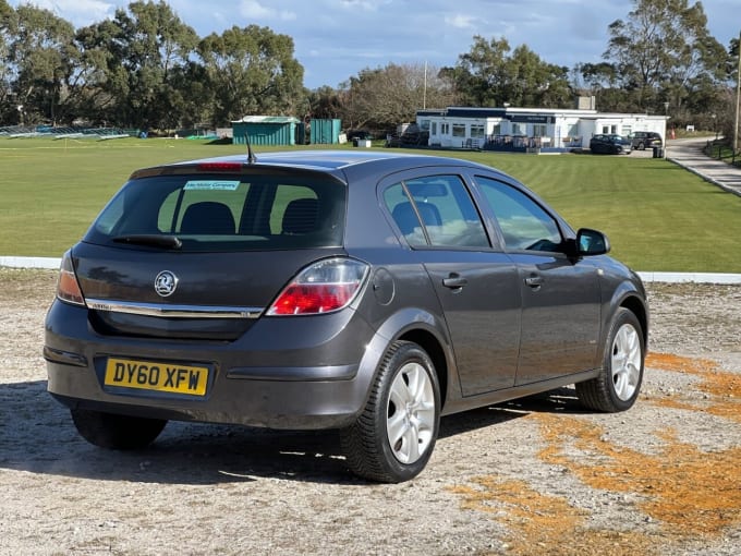 2025 Vauxhall Astra