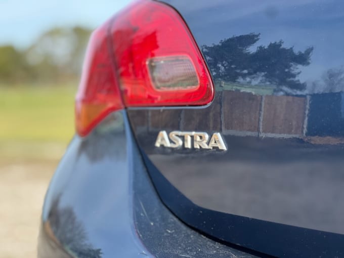 2025 Vauxhall Astra