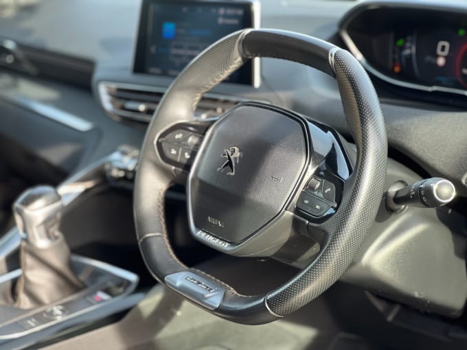 2025 Peugeot 3008