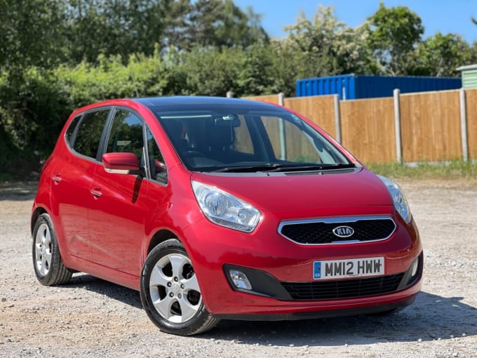 2025 Kia Venga