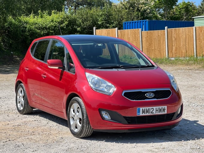 2025 Kia Venga