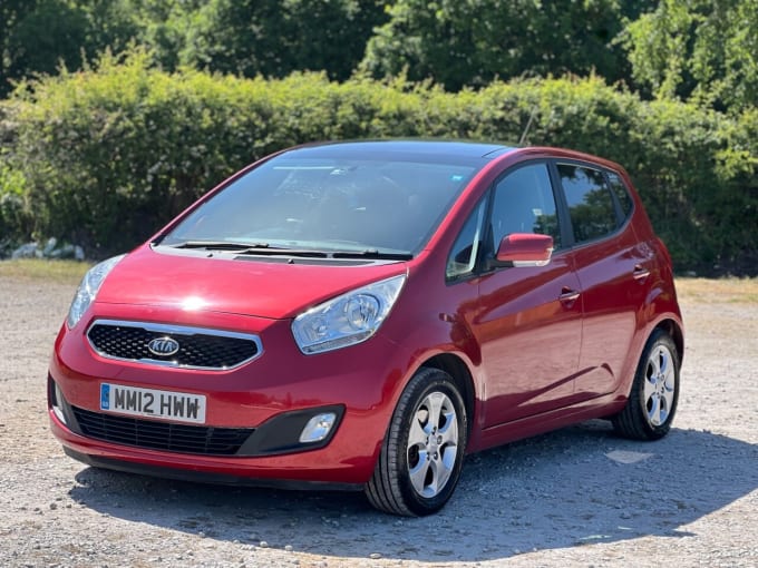 2025 Kia Venga