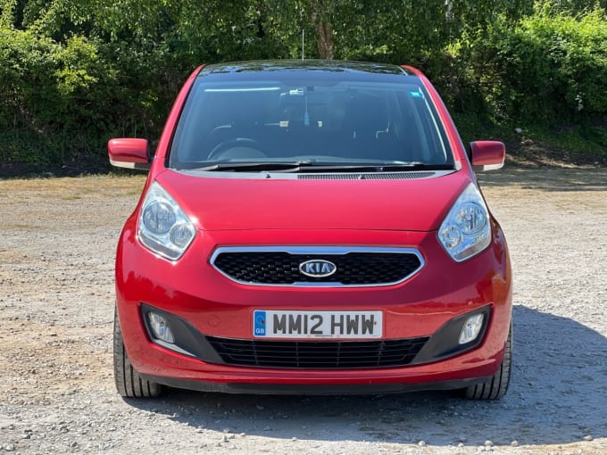 2025 Kia Venga