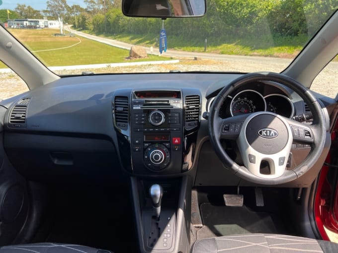 2025 Kia Venga