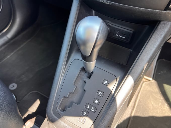 2025 Kia Venga