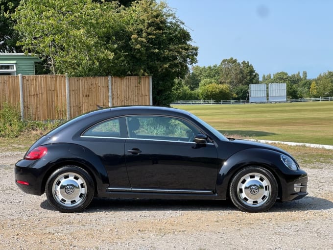 2025 Volkswagen Beetle