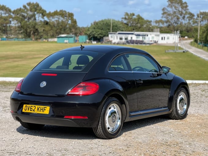 2025 Volkswagen Beetle