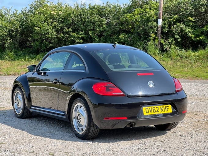 2025 Volkswagen Beetle