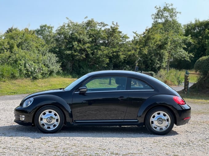 2025 Volkswagen Beetle