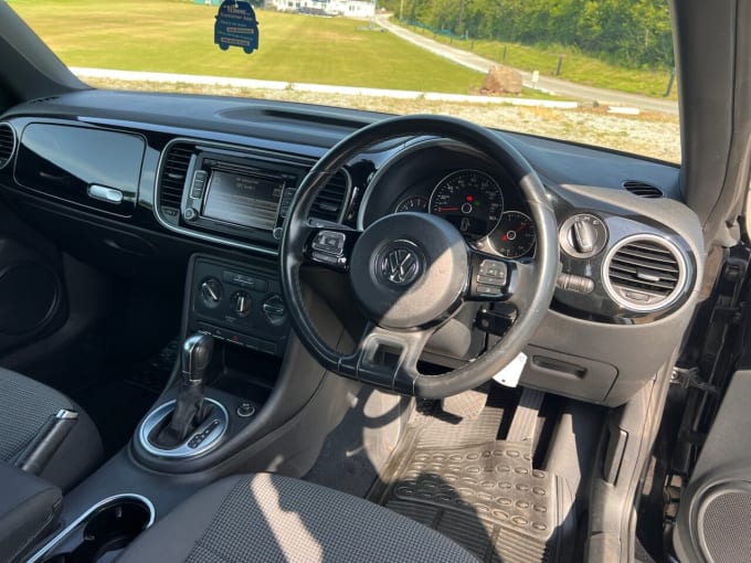 2025 Volkswagen Beetle