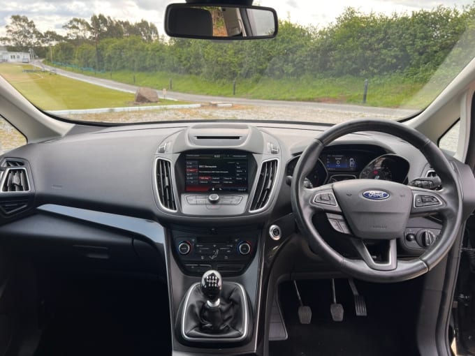 2025 Ford C-max
