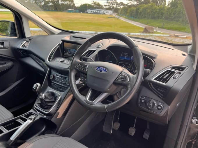 2025 Ford C-max