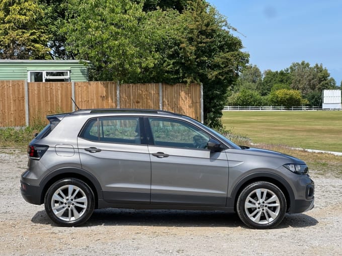 2025 Volkswagen T-cross