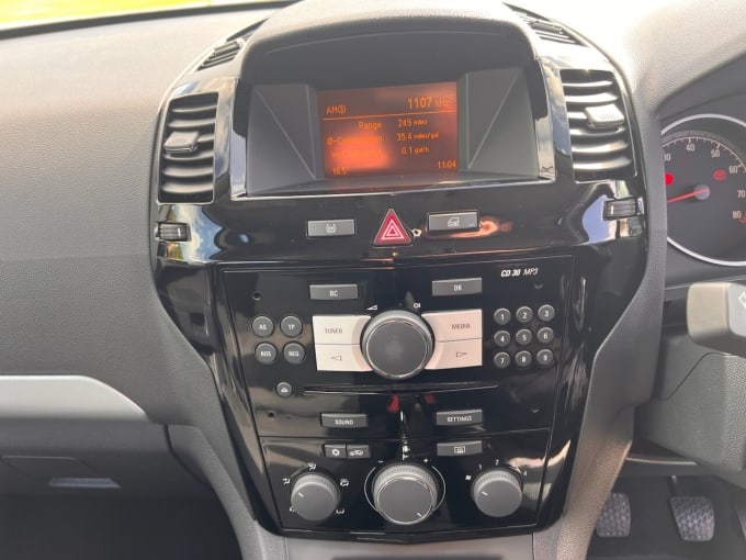 2025 Vauxhall Zafira