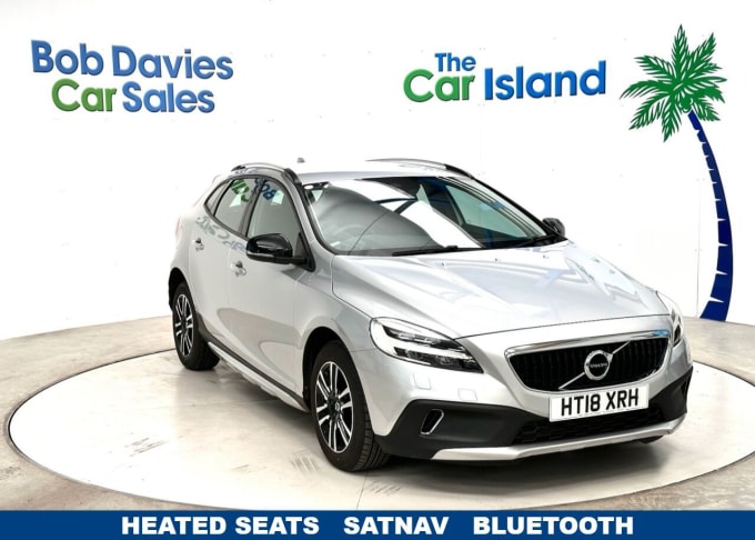 2024 Volvo V40