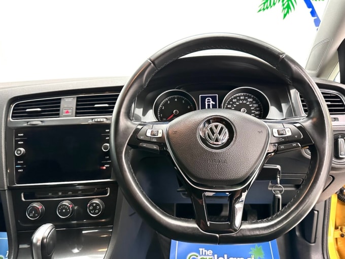 2025 Volkswagen Golf