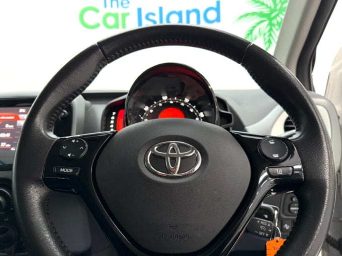 2025 Toyota Aygo