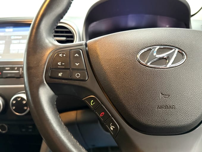 2025 Hyundai I10