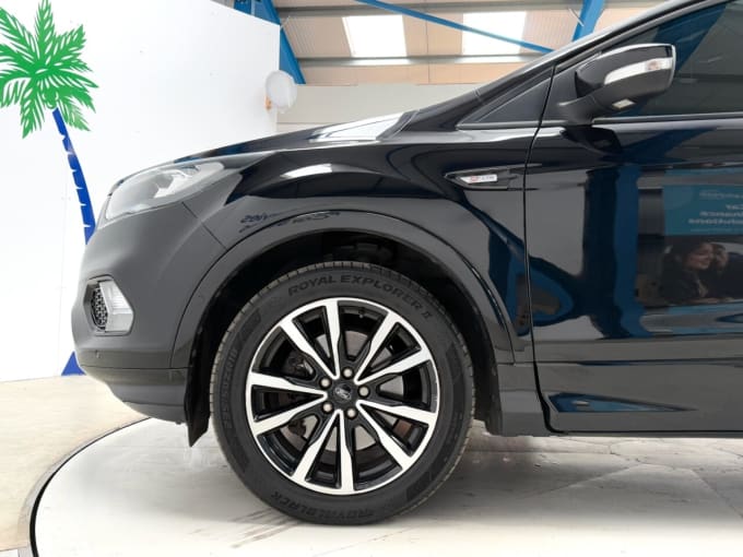 2025 Ford Kuga