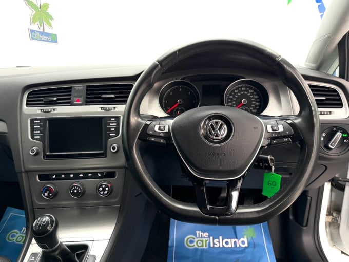 2025 Volkswagen Golf