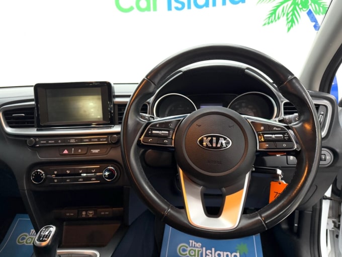 2025 Kia Ceed