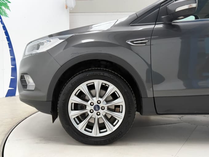 2025 Ford Kuga