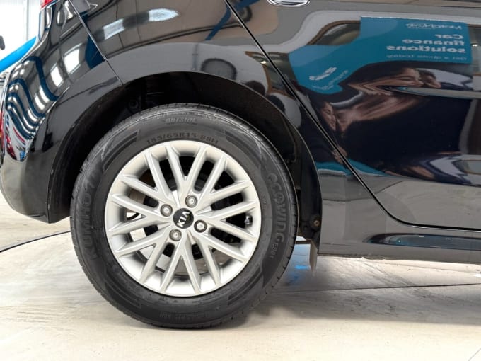 2025 Kia Rio