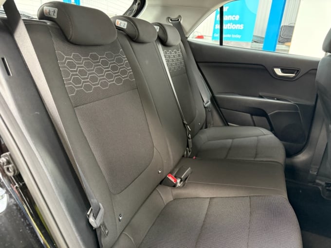 2025 Kia Rio