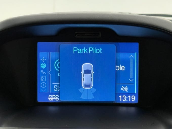 2025 Ford B-max