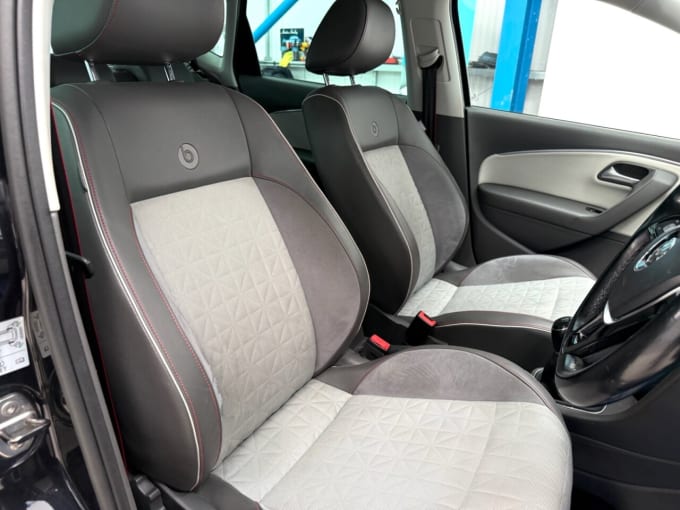 2025 Volkswagen Polo