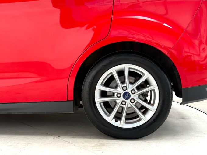 2025 Ford Grand C-max