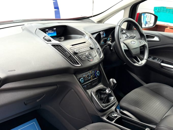 2025 Ford Grand C-max