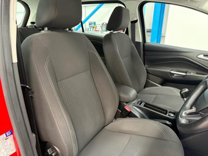 2025 Ford Grand C-max