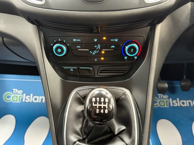 2025 Ford Grand C-max