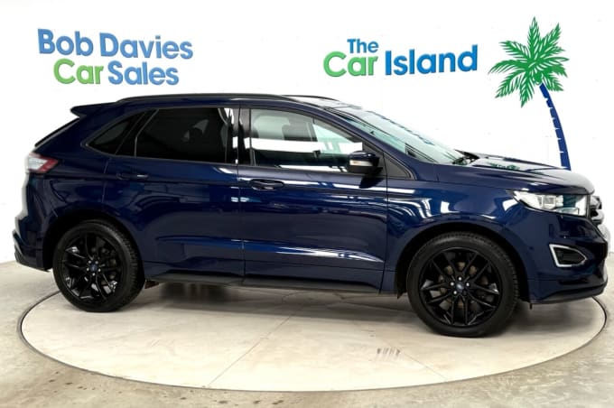 2025 Ford Edge