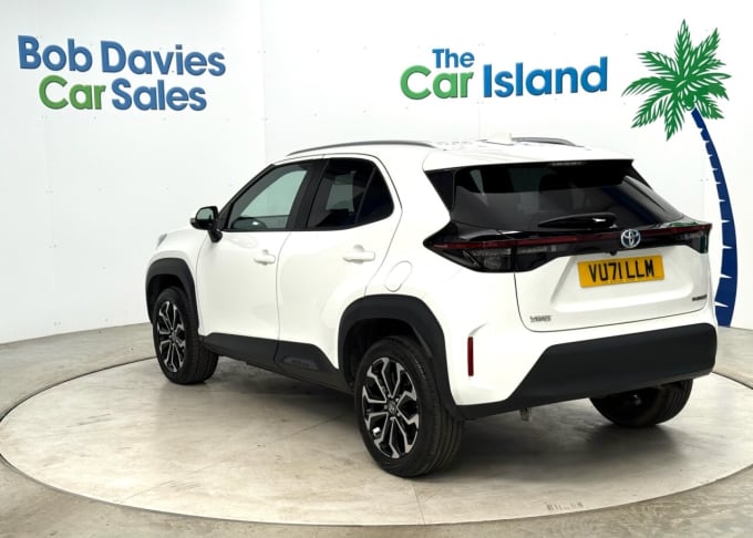 2025 Toyota Yaris Cross