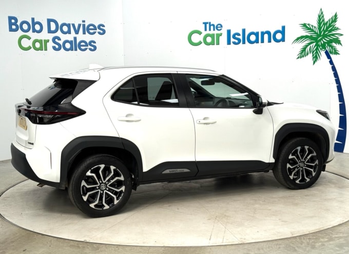 2025 Toyota Yaris Cross