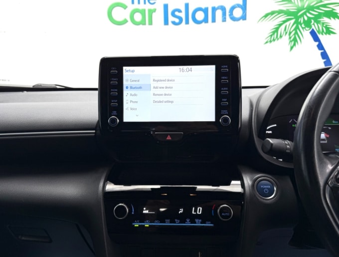 2025 Toyota Yaris Cross