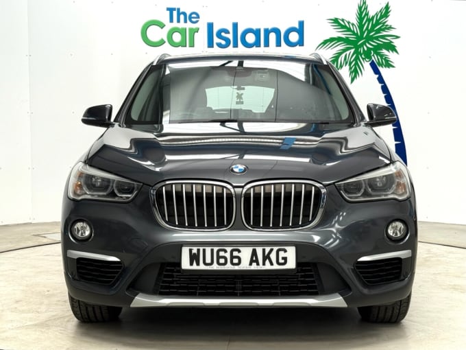 2025 BMW X1