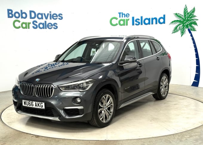 2025 BMW X1