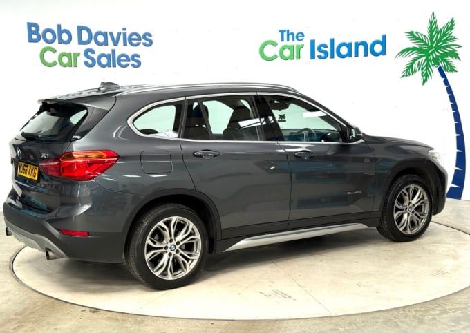 2025 BMW X1